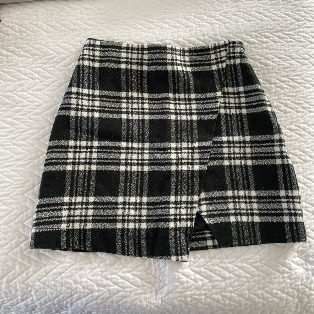 Abercrombie and Fitch plaid faux wrap mini skirt size 00